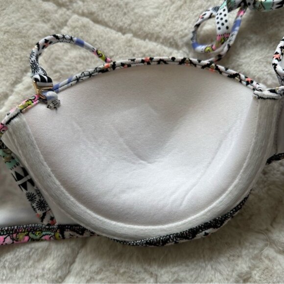 Victoria's Secret | Foil Aztec Southwest Flirt Bandeau Bikini Top | Size 36B - Picture 6 of 11